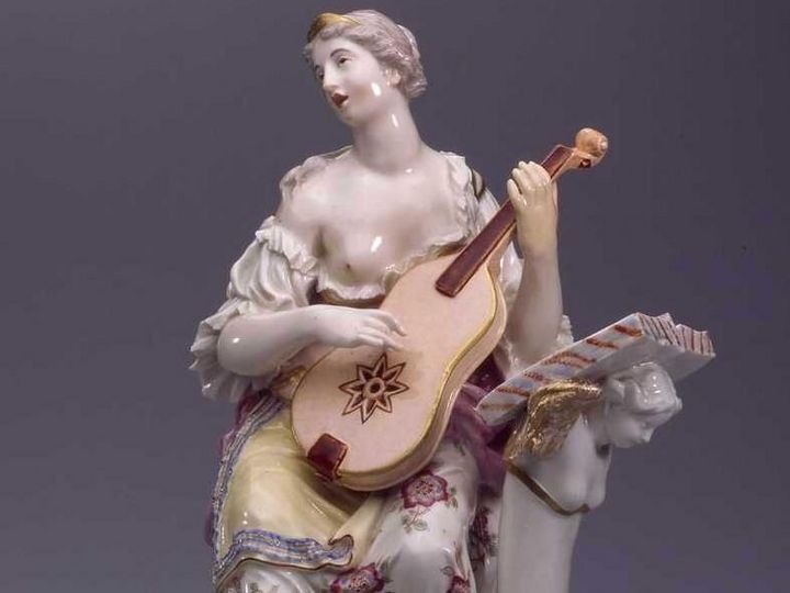 Residenzschloss Ludwigsburg, Detailaufnahme Porzellan Musikerin 