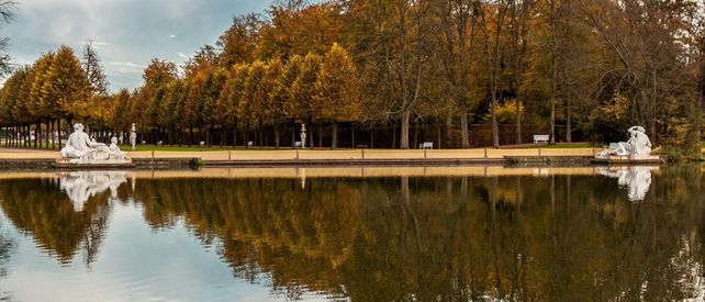 Schloss und Schlossgarten Schwetzingen, herbstliche Ansicht vom Schlossgarten