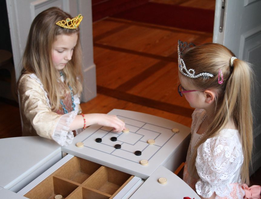 Kinder beim Spielen in Residenzschloss Ludwigsburg